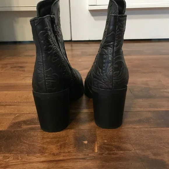 Sterling River Black/Grey Ankle Boots for Women - Picture 5 of 8